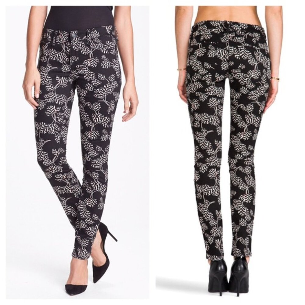 Marc by Marc Jacobs Stick Mid Rise Straight Leg
Black Multi Rae Rae